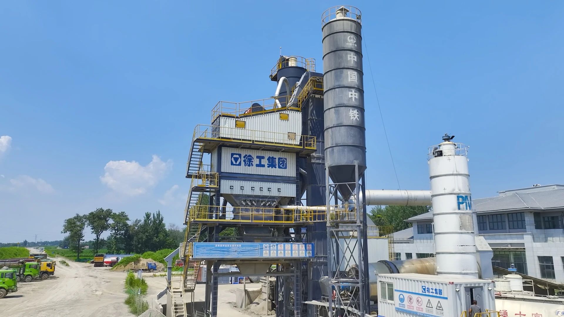 5000型！助力河南高速建設(shè)！