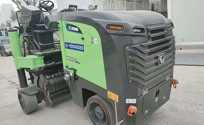 全市首臺(tái)！薊城市政啟用純電路面銑刨機(jī)，引領(lǐng)綠色養(yǎng)護(hù)新標(biāo)桿