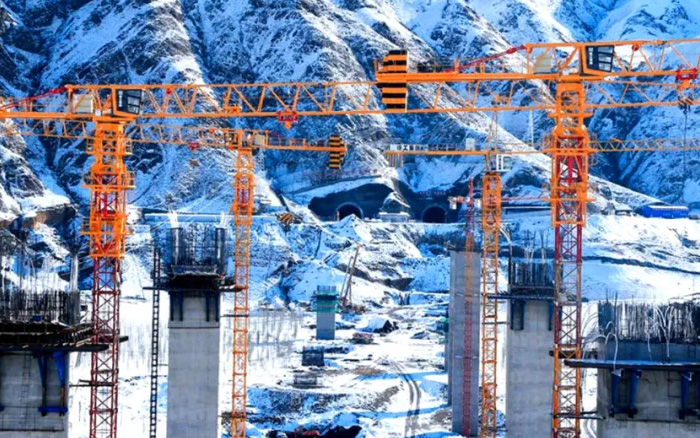 飛躍山河！徐工金再造詩(shī)意“天路”