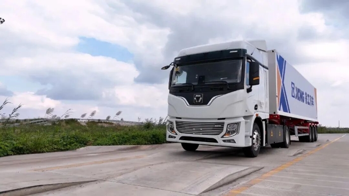 “雙11”呼喚“當(dāng)日達(dá)”！徐工4&times;2底充牽引車助力物流運輸！